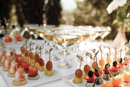 Catering για πάρτυ συνταξιοδότησης